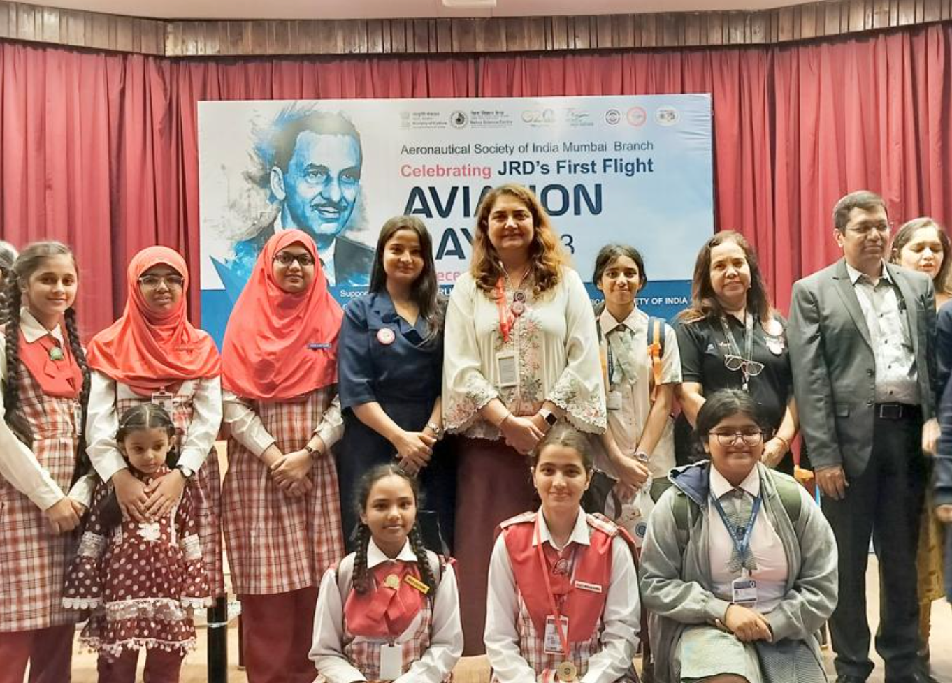 DronesForHer wide banner